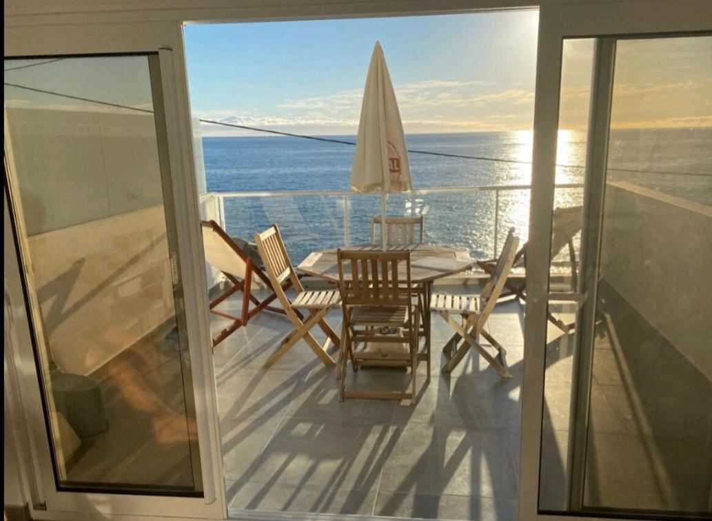 Casa Das Bonecas 2 # Private Garage Included # Paul do Mar  Buitenkant foto