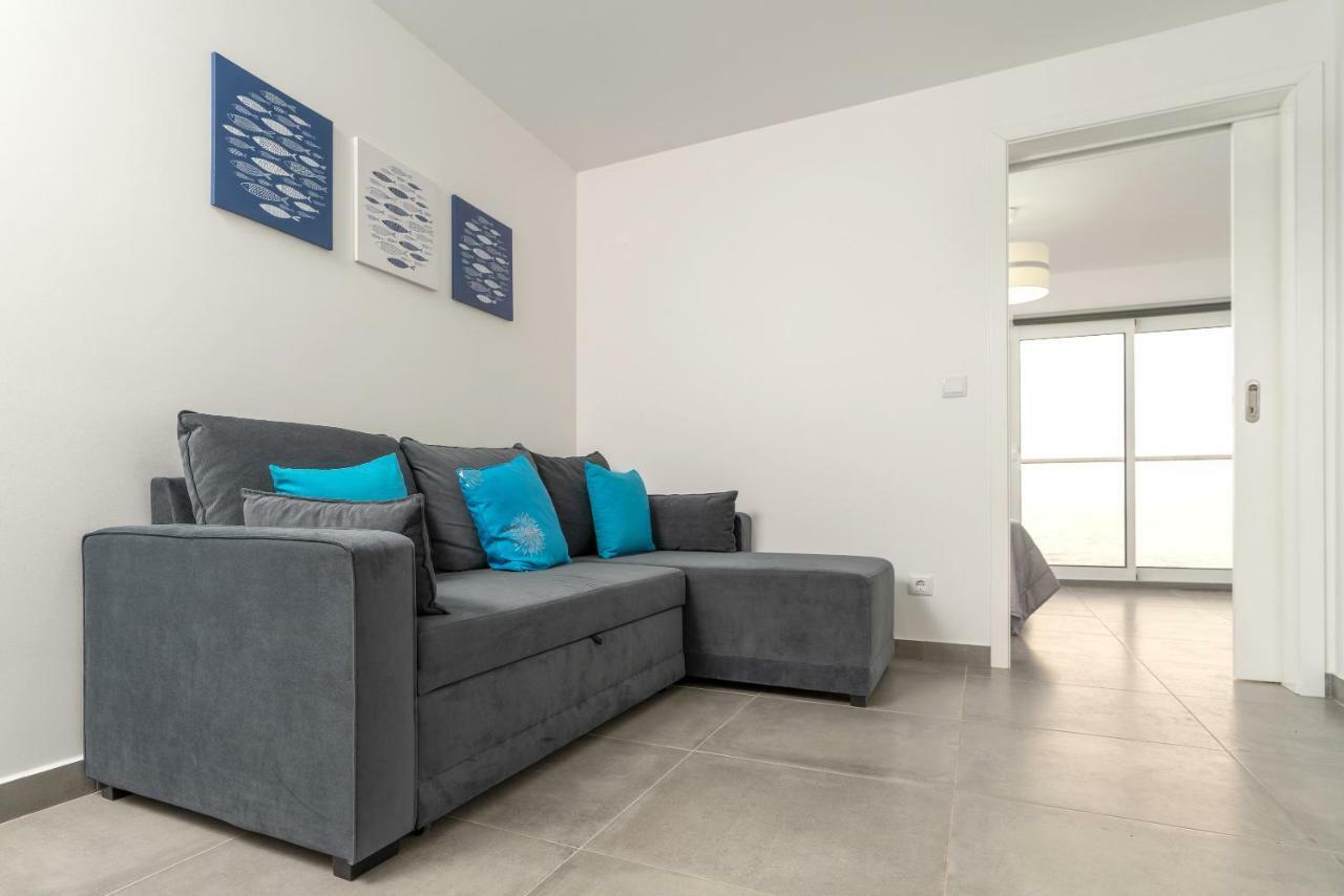 Casa Das Bonecas 2 # Private Garage Included # Paul do Mar  Buitenkant foto
